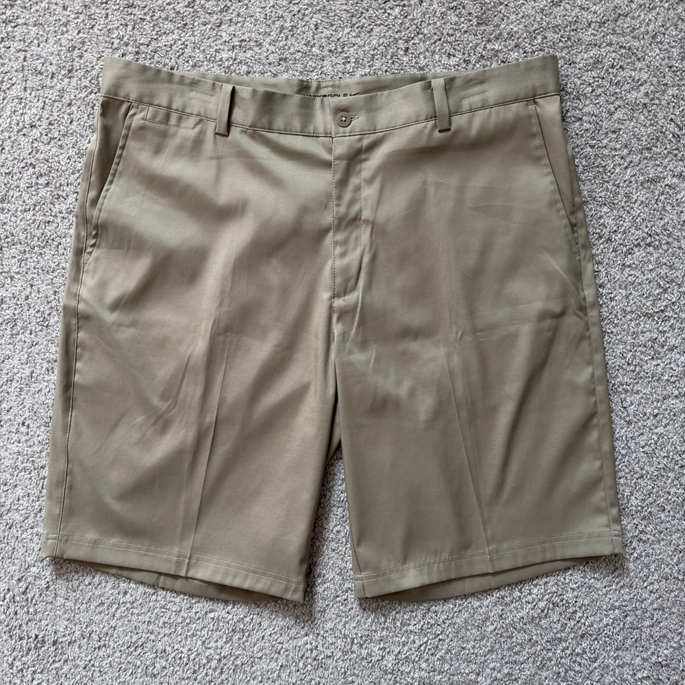 Nike Golf Tour Performance Dri-Fit Shorts Mens 36 Beige Stretch Flat Front